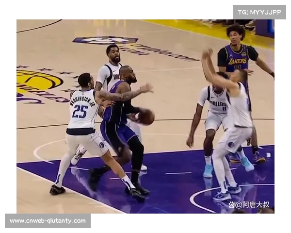 湖人主场大胜鹈鹕,东契奇首节爆发轰下22+7+6